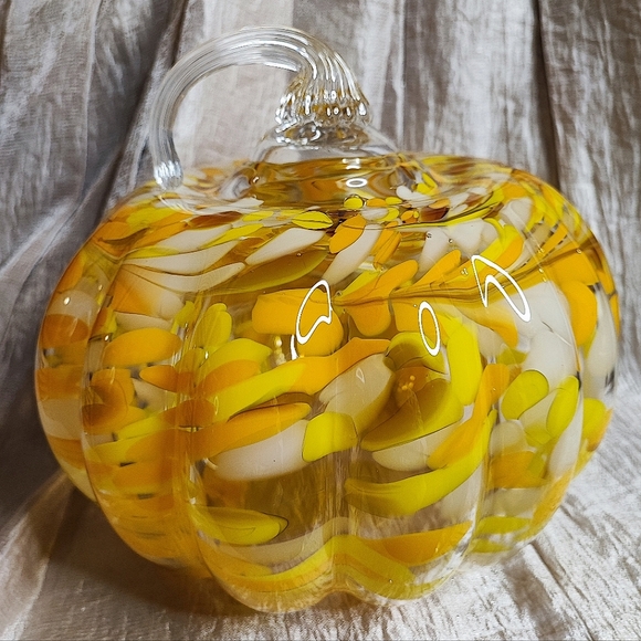 Christian Siriano Art Glass Spun Gold Stalk Pumpkin Fall Green Jadeite Gold NWT - Picture 10 of 14